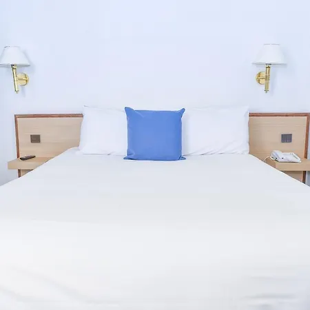 Maisons Du Monde & - La Rochelle Vieux Port Szálloda 4*