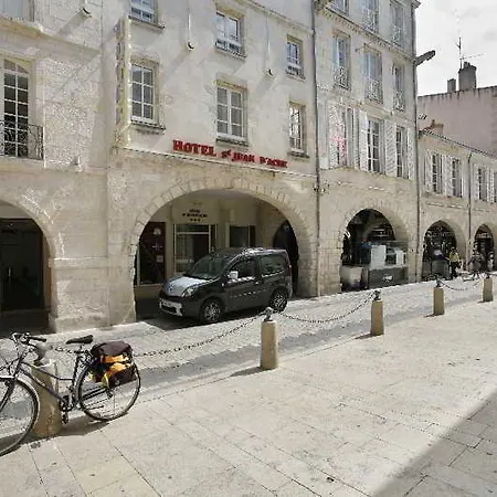 Maisons Du Monde & - La Rochelle Vieux Port