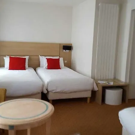 Maisons Du Monde & - La Rochelle Vieux Port Szálloda 4*