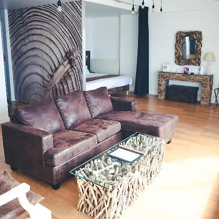 Maisons Du Monde & - La Rochelle Vieux Port 4*